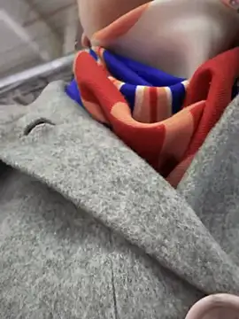 Snapshot of Crazy-Rosa chatting on February 28, 2026, 5:29 am Crazy-Rosa online show from February 28, 2026, 5:29 am