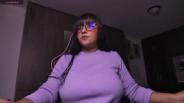 Steph moon  online show from October 11, 2025, 8:54 pm