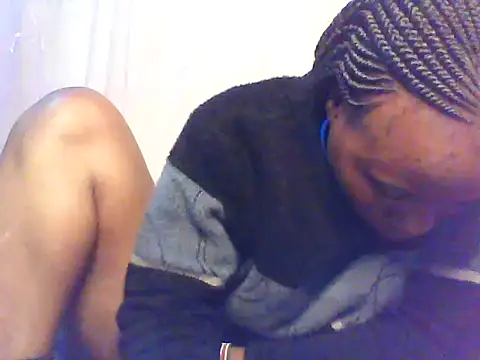 EBONYVANILLA02 online show from October 20, 2025, 7:25 pm