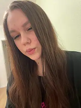 Marylallka5 online show from November 7, 2025, 5:23 am