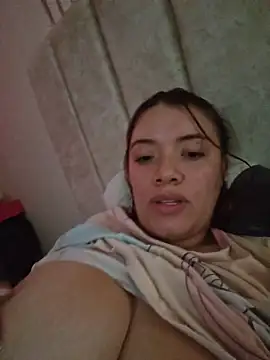 valery mora online show from January 13, 2026, 6:01 pm