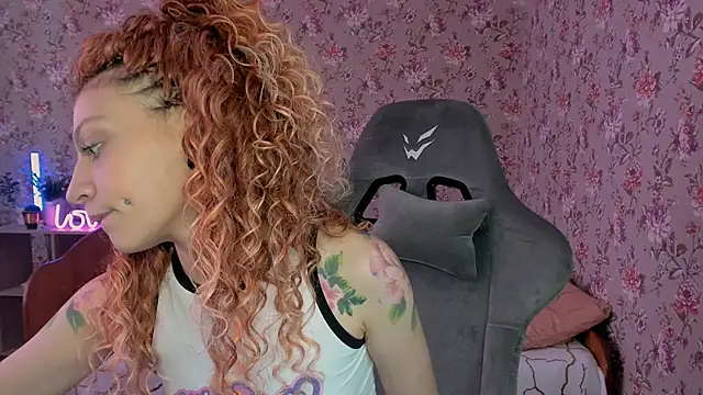 Lolly Haze online show from January 13, 2026, 5:44 am