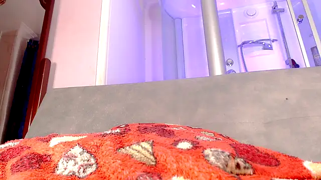 sexy-luna-star-ts online show from September 28, 2025, 4:47 pm