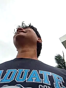  Ottis  online show from February 8, 2026, 4:48 pm