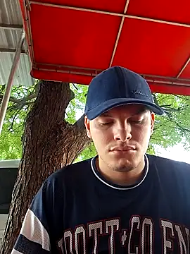  Ottis  online show from November 19, 2025, 6:19 pm