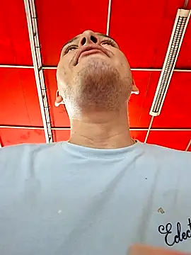  Ottis  online show from November 21, 2025, 5:34 pm