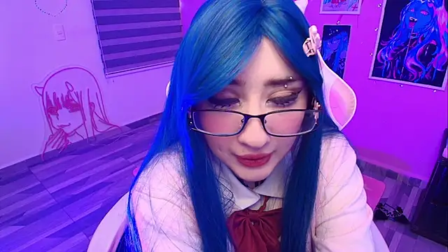 Miwa violet online show from May 28, 2026, 6:14 pm