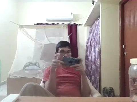 THE NAKED BOY online show from September 29, 2025, 2:34 pm