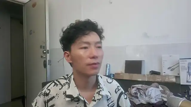 xhqds online show from August 5, 2026, 10:37 pm