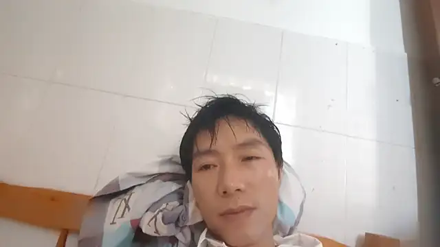 xhqds online show from July 10, 2026, 11:38 pm