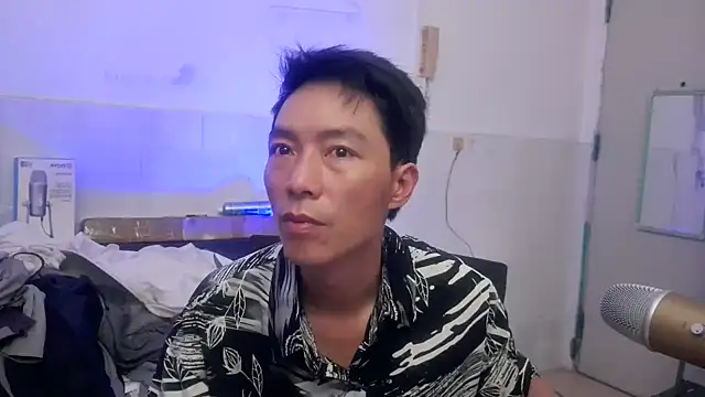 xhqds online show from April 26, 2026, 10:34 am