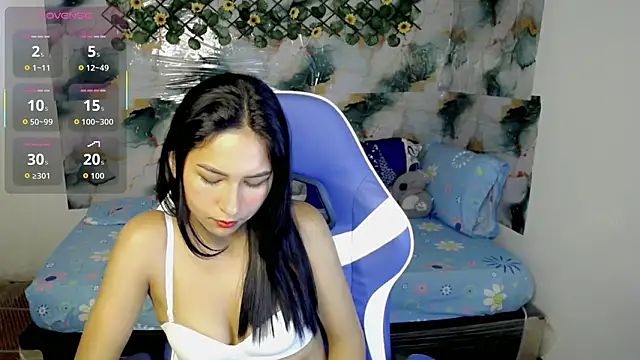 Emma-mae online show from March 5, 2026, 2:46 pm