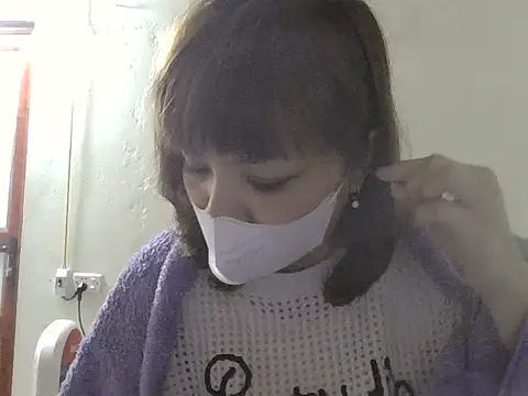 Angela-Eira online show from February 8, 2026, 9:01 pm