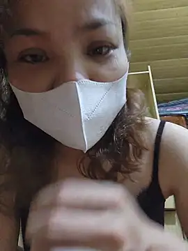 Angela-Eira online show from June 24, 2026, 7:22 pm