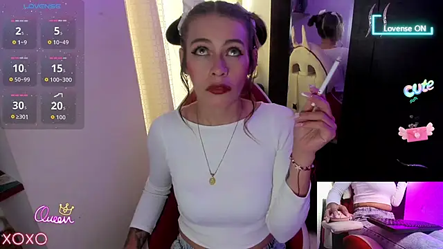 Snapshot of sweetlittlelisa chatting on February 10, 2026, 7:46 pm sweetlittlelisa online show from February 10, 2026, 7:46 pm