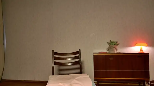 MazzyDoll online show from May 7, 2026, 3:55 am