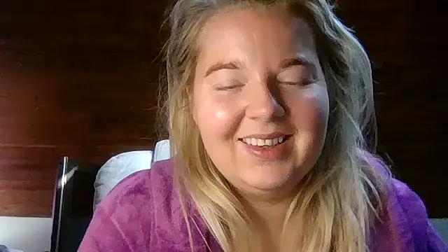 Jessica69G online show from April 22, 2026, 6:20 am
