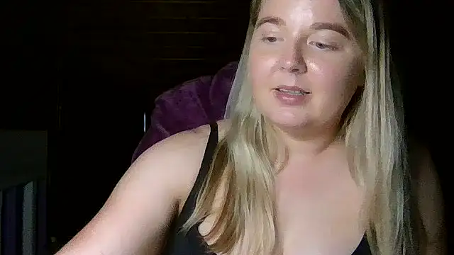 Jessica69G online show from June 16, 2026, 9:37 pm