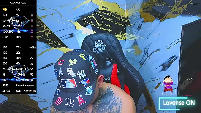 Kevin22 222 online show from November 18, 2025, 5:44 am