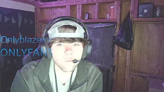 OnlyBlazexx online show from February 13, 2026, 2:22 am