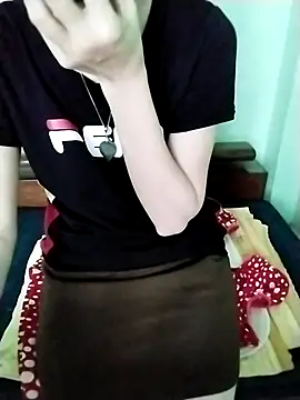 Luxcute286 online show from July 16, 2026, 3:25 am