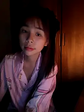 Snapshot of Samsam_567 chatting on November 12, 2025, 4:11 pm Samsam 567 online show from November 12, 2025, 4:11 pm