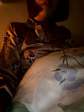 Snapshot of Samsam_567 chatting on January 9, 2026, 4:25 pm Samsam 567 online show from January 9, 2026, 4:25 pm