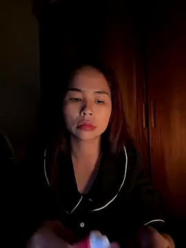 Snapshot of Samsam_567 chatting on November 10, 2025, 4:23 pm Samsam 567 online show from November 10, 2025, 4:23 pm