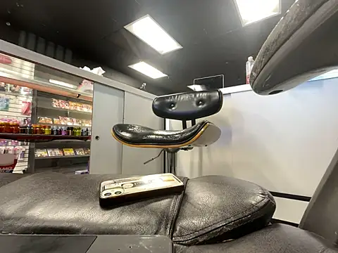 Snapshot of RawRyder8 chatting on March 8, 2025, 9:18 pm RawRyder8 online show from March 8, 2025, 9:18 pm