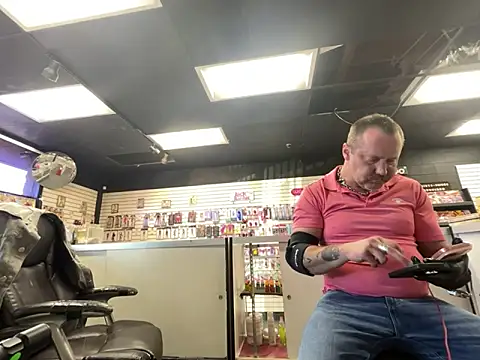 Snapshot of RawRyder8 chatting on November 29, 2025, 9:04 pm RawRyder8 online show from November 29, 2025, 9:04 pm