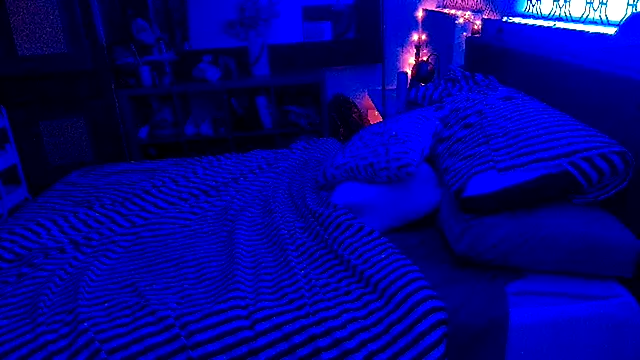 Snapshot of RawRyder8 chatting on September 23, 2025, 9:05 am RawRyder8 online show from September 23, 2025, 9:05 am