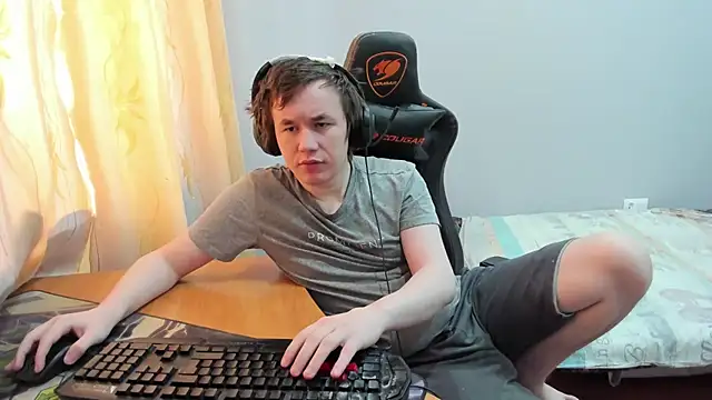 Snapshot of iliaskrislove chatting on February 13, 2026, 7:08 am iliaskrislove online show from February 13, 2026, 7:08 am