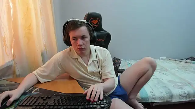 iliaskrislove online show from February 1, 2026, 9:07 am