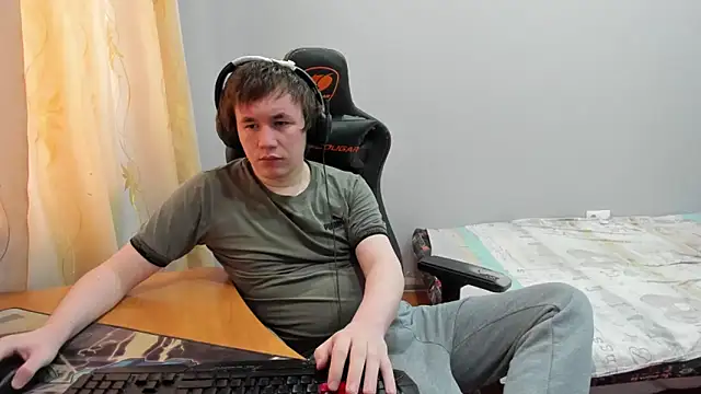 Snapshot of iliaskrislove chatting on February 22, 2026, 4:59 am iliaskrislove online show from February 22, 2026, 4:59 am