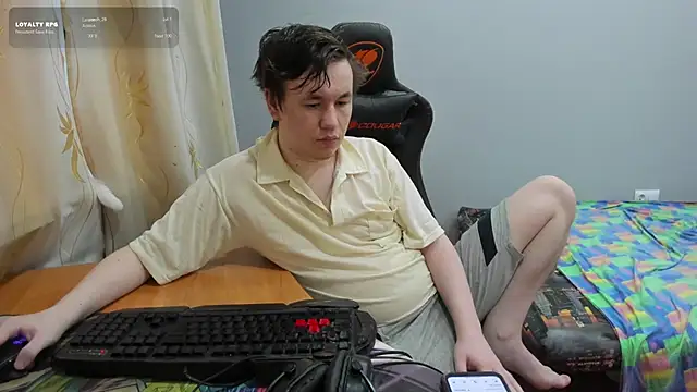 iliaskrislove online show from July 27, 2026, 12:06 am