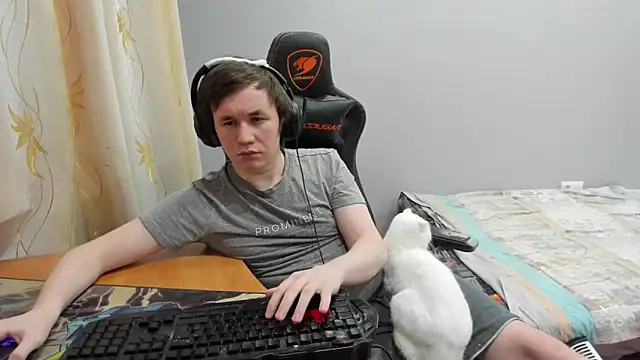 Snapshot of iliaskrislove chatting on March 9, 2026, 2:20 pm iliaskrislove online show from March 9, 2026, 2:20 pm