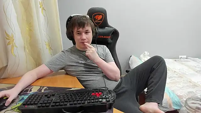 Snapshot of iliaskrislove chatting on March 18, 2026, 4:08 pm iliaskrislove online show from March 18, 2026, 4:08 pm