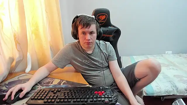 Snapshot of iliaskrislove chatting on February 15, 2026, 7:51 am iliaskrislove online show from February 15, 2026, 7:51 am