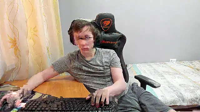 Snapshot of iliaskrislove chatting on February 11, 2026, 4:23 am iliaskrislove online show from February 11, 2026, 4:23 am