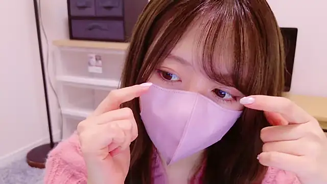 yuki-chi online show from December 8, 2024, 2:09 pm