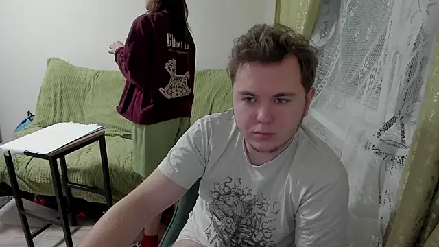 Snapshot of MashkaRay chatting on February 20, 2026, 2:41 pm MashkaRay online show from February 20, 2026, 2:41 pm