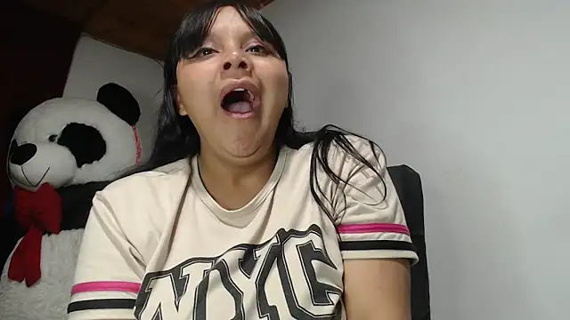 SWEETT CORY online show from March 18, 2025, 2:40 am