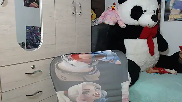 SWEETT CORY online show from December 19, 2025, 2:37 am