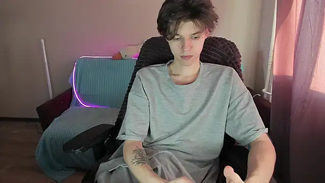 Liam sexy1 online show from March 21, 2025, 3:24 pm