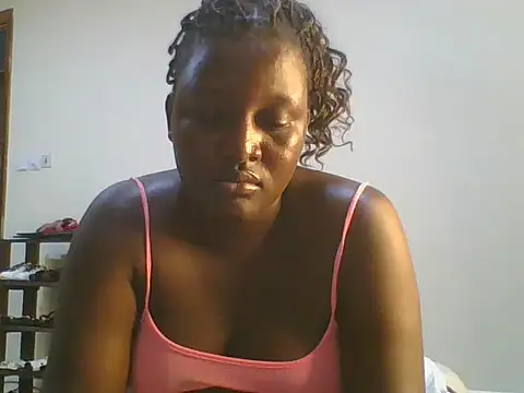 Snapshot of Heavy_ass chatting on March 13, 2026, 9:42 pm Heavy ass online show from March 13, 2026, 9:42 pm