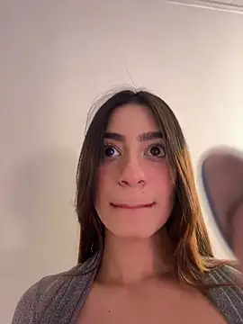 samantha evans2 online show from February 18, 2025, 12:26 am