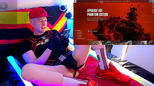 Fuc71 online show from October 18, 2025, 2:19 pm