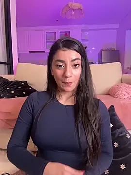 Snapshot of ZoeZayd chatting on March 15, 2026, 3:13 am ZoeZayd online show from March 15, 2026, 3:13 am