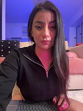 Snapshot of ZoeZayd chatting on March 15, 2026, 11:34 pm ZoeZayd online show from March 15, 2026, 11:34 pm