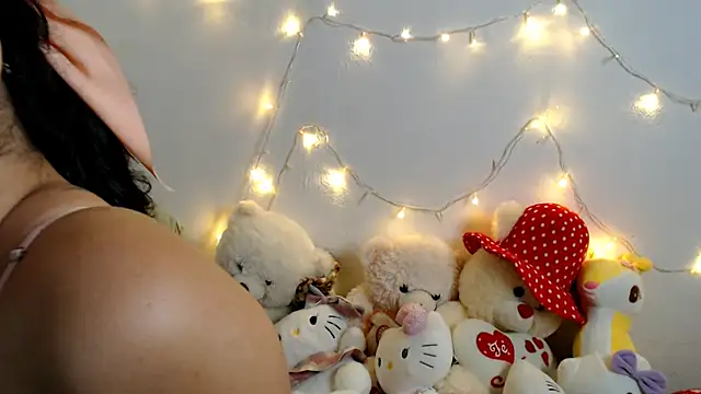 zaritagape21 online show from February 4, 2025, 12:08 am